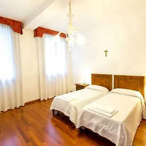  Ferienhaus Centro Cardinal Urbani